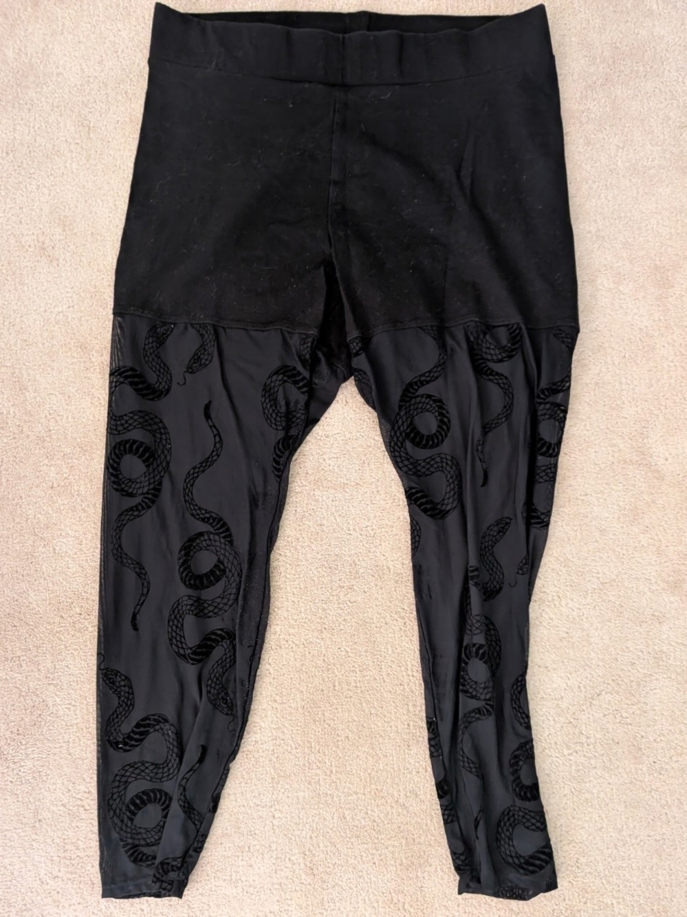 Black Men’s Athletic Pants with Snake Print